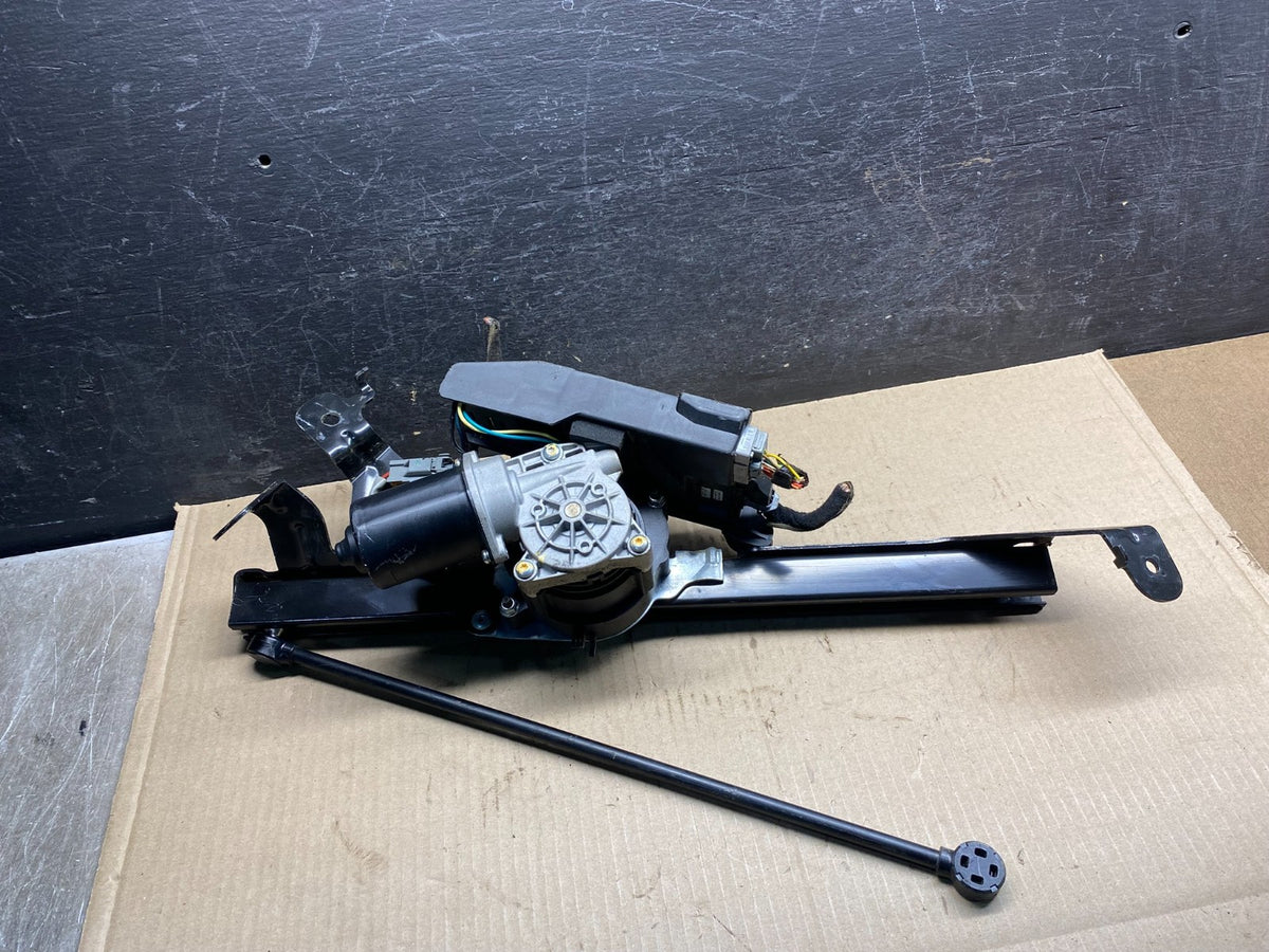 2007 - 2010 Hyundai Entourage Power Trunk Motor Assembly 81770-4D101 AI5232 DG1