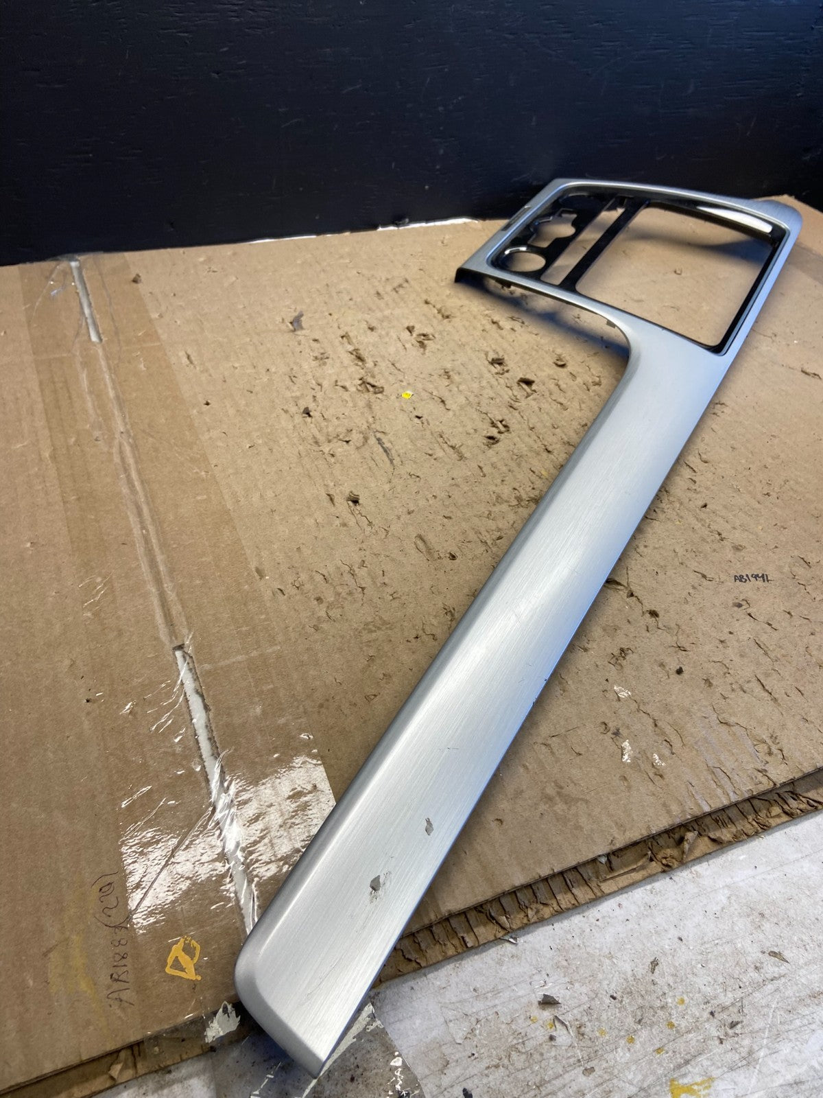 2012 to 2015 Volkswagen Passat Radio Dashboard Bezel Trim Cover OEM AB5720 DG2