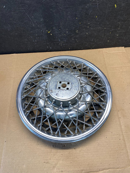 1980 to 1985 Oldsmobile Toronado 15" Wire Spoke Hubcap Wheel Cover Q2487 PS0