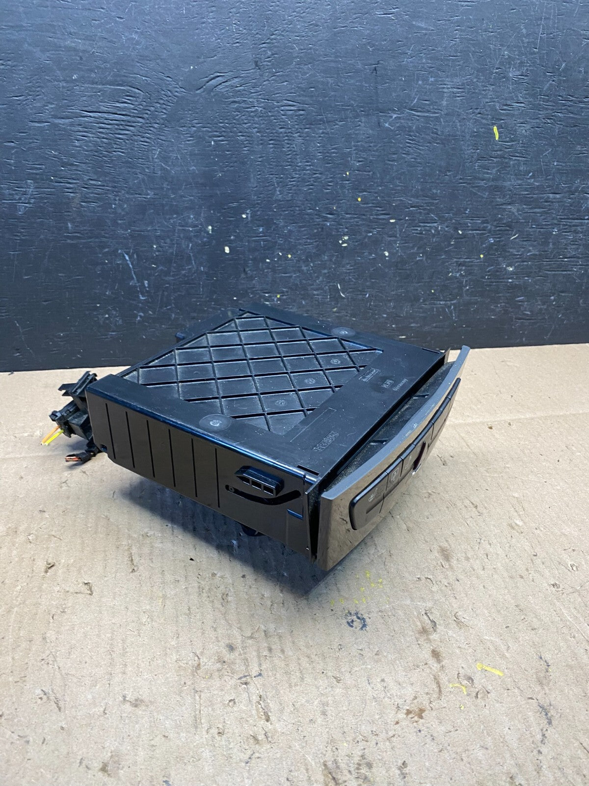 2007-2009 Mercedes CLS350 E350 E550 A/C Heater Climate Control Trim M6619 DG1