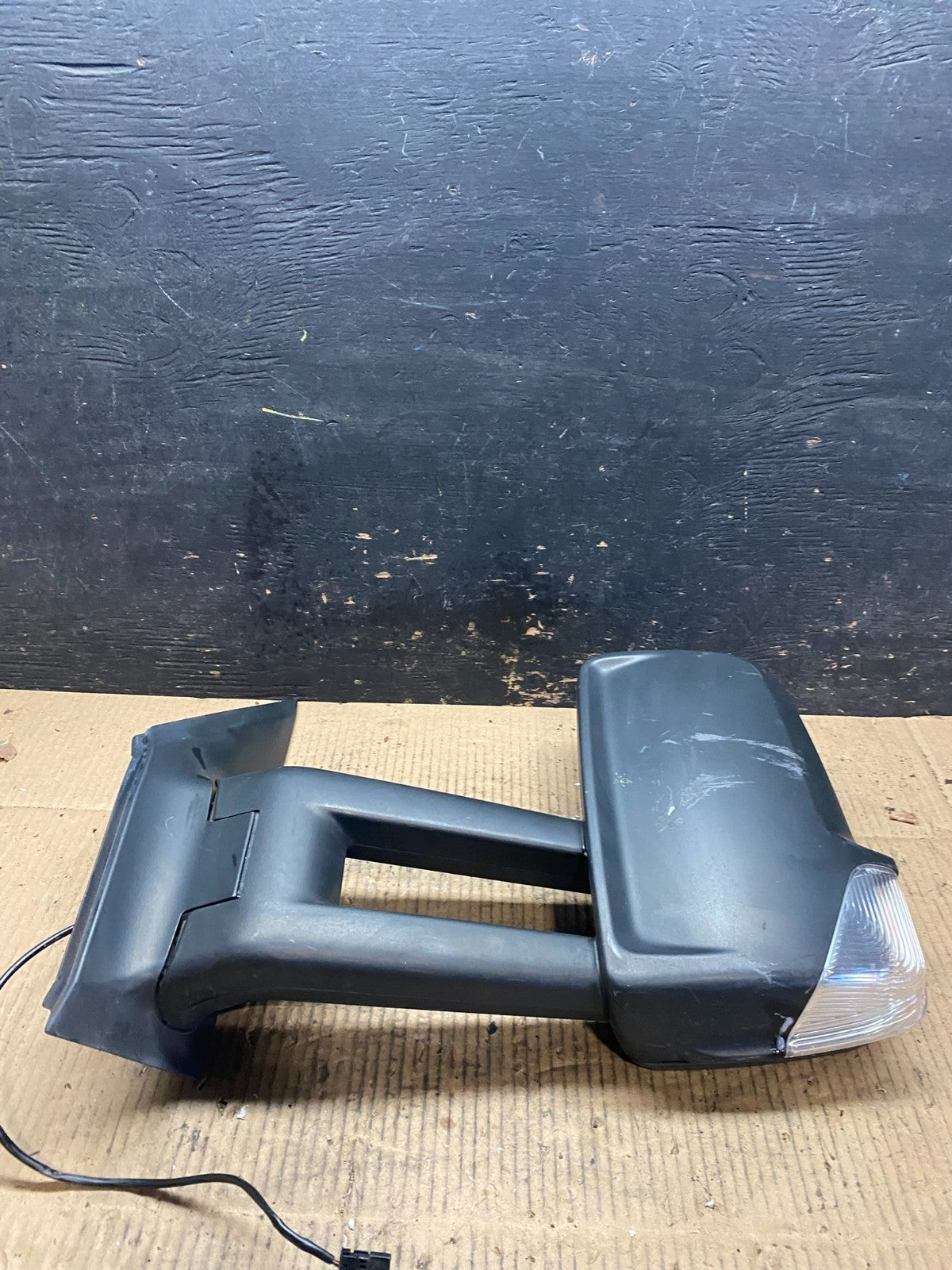 2007 to 2018 Mercedes-Benz Sprinter Left Driver Side View Door Mirror T6702 DG3