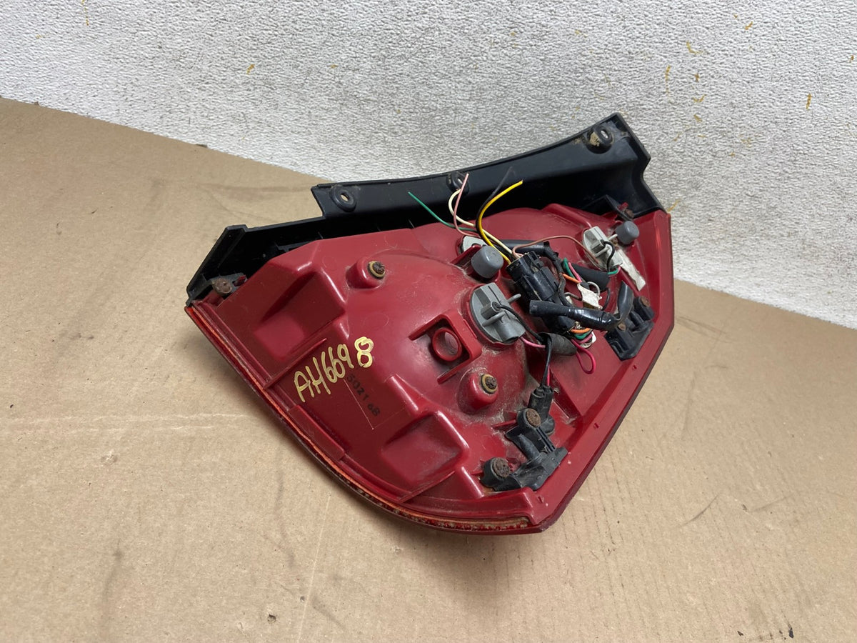 2005 to 2009 Hyundai Tucson Left Driver Lh Side Tail Light AH6698 LK5