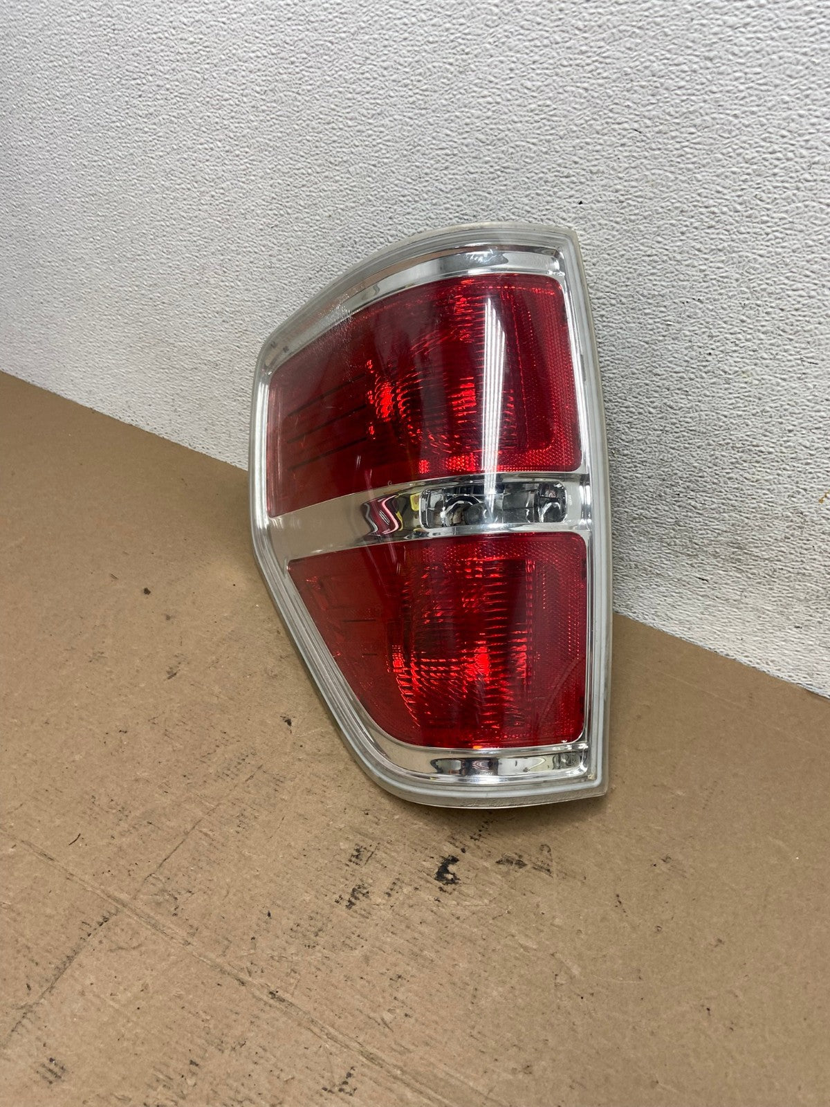 2009 to 2014 Ford F150 F-150 Left Driver LH Side Tail Light AF4540 LK1