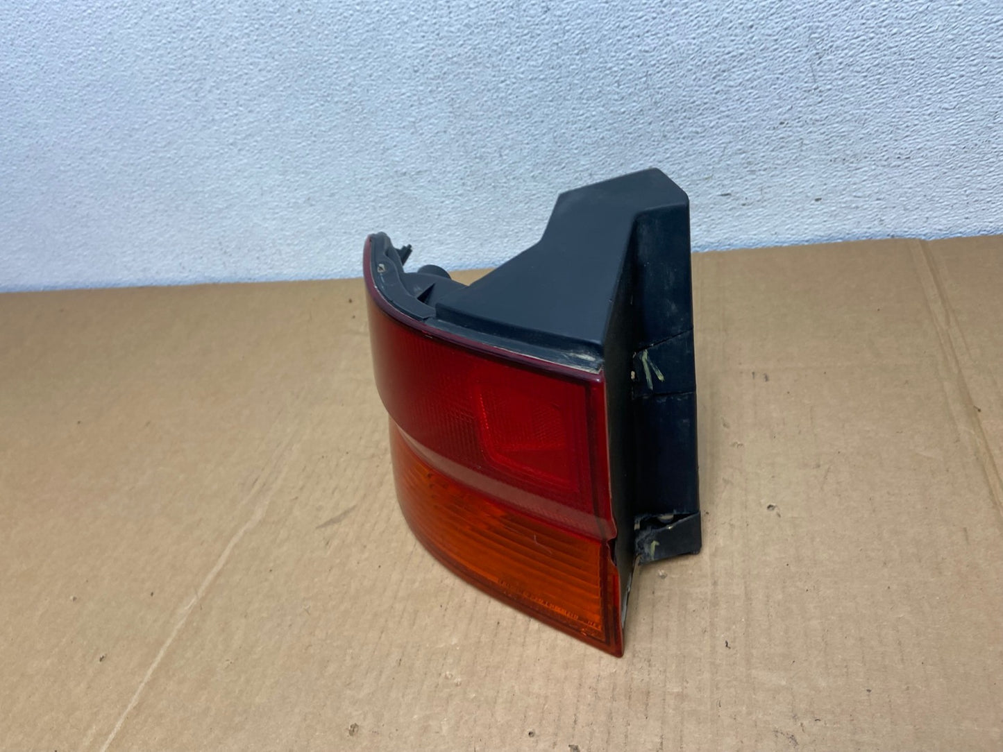 1999 2000 2001 Honda Odyssey Left Driver LH Side Tail Light AC7508 LK1