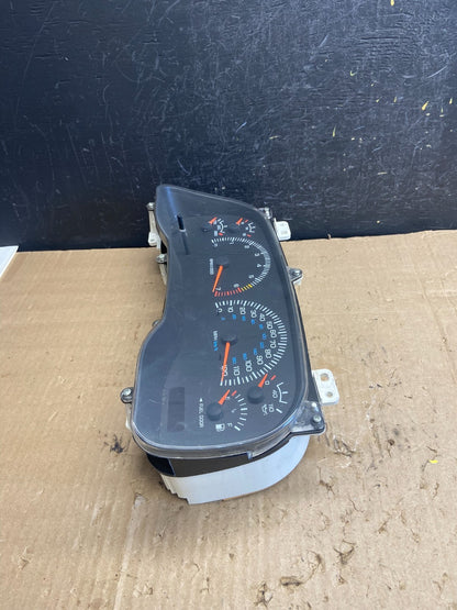 2000 Dodge Durango Speedometer Instrument Cluster Gauge AE2006 DG2