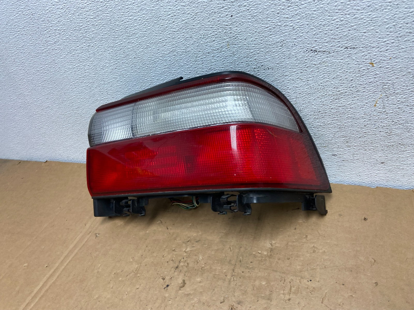 1996 to 1997 Toyota Corolla Right Passenger Rh Side Tail Light AD3254 DG1