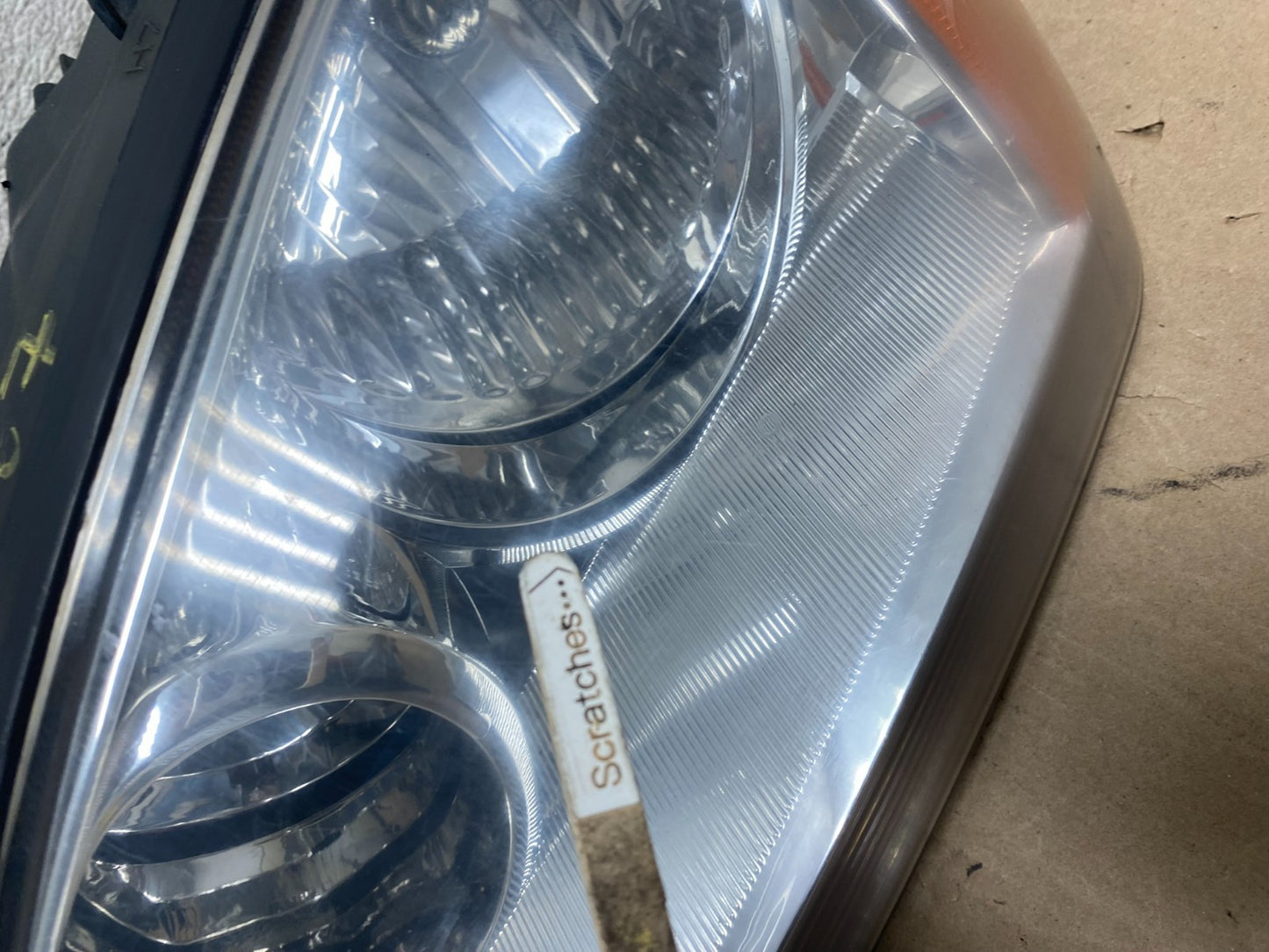 2004 2005 2006 Kia Sorento Left Driver Lh Side Headlight Halogen AG5775 DW3