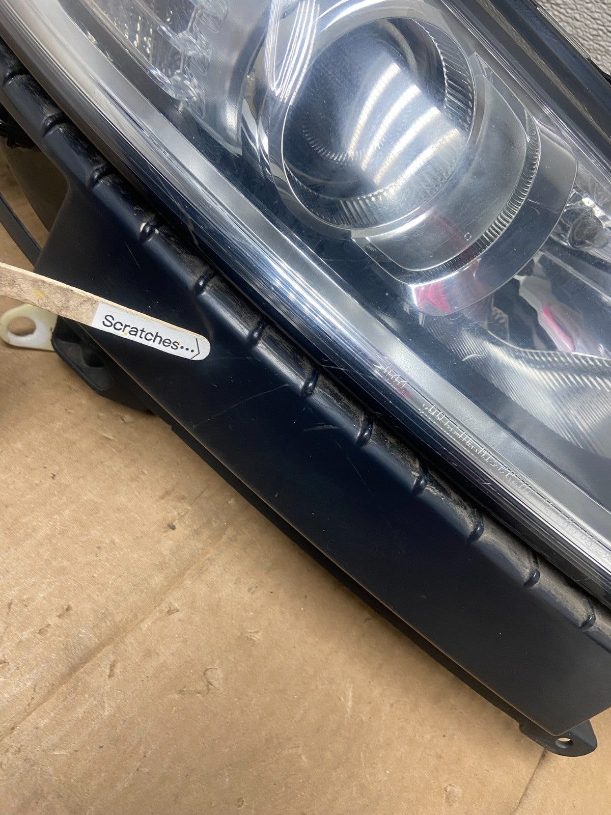 2013 to 2016 Ford Fusion Right Passenger Rh Side Headlight AA6206 DW3