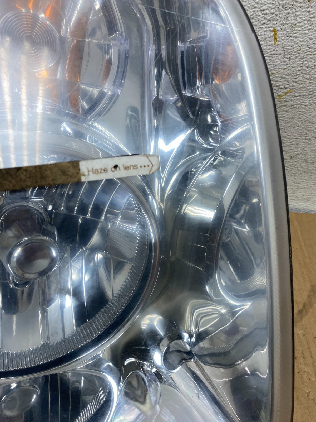 2007-2014 GMC Yukon Halogen Headlight Right Passenger Side TYC AI7993 DW4