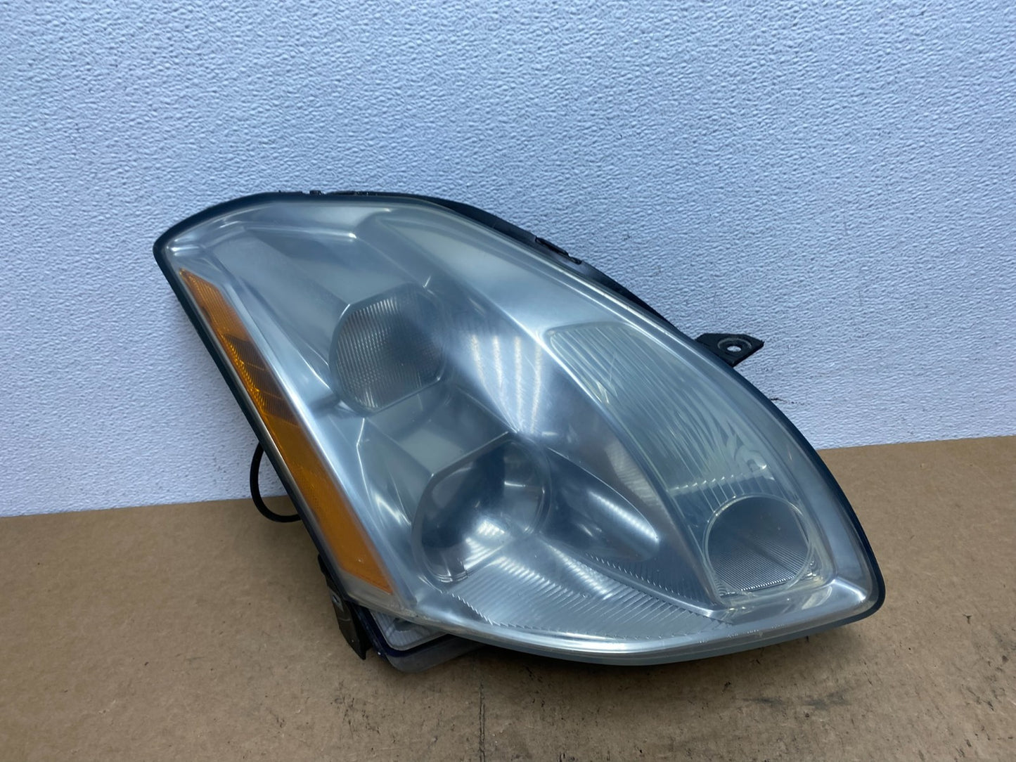 2004 2005 2006 Nissan Maxima Right Passenger Side Headlight Xenon HID AC3419 DW0
