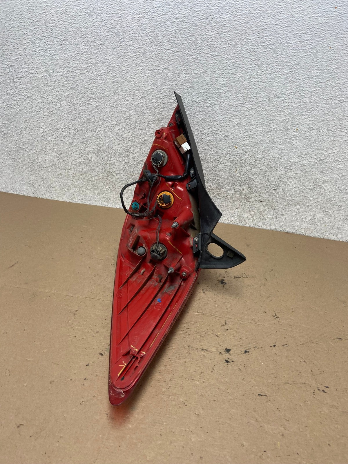 2007 - 2012 Nissan Versa Hatchback Left Driver Side Lh Tail Light AF4857 LK8