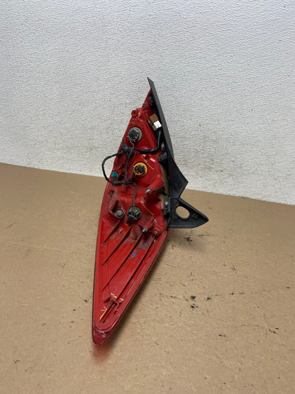 2007 - 2012 Nissan Versa Hatchback Left Driver Side Lh Tail Light AF4857 LK8