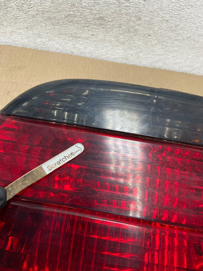 1999 to 2001 BMW E38 7-Series Left+Right Set Side Tail Light AG5898 DG4