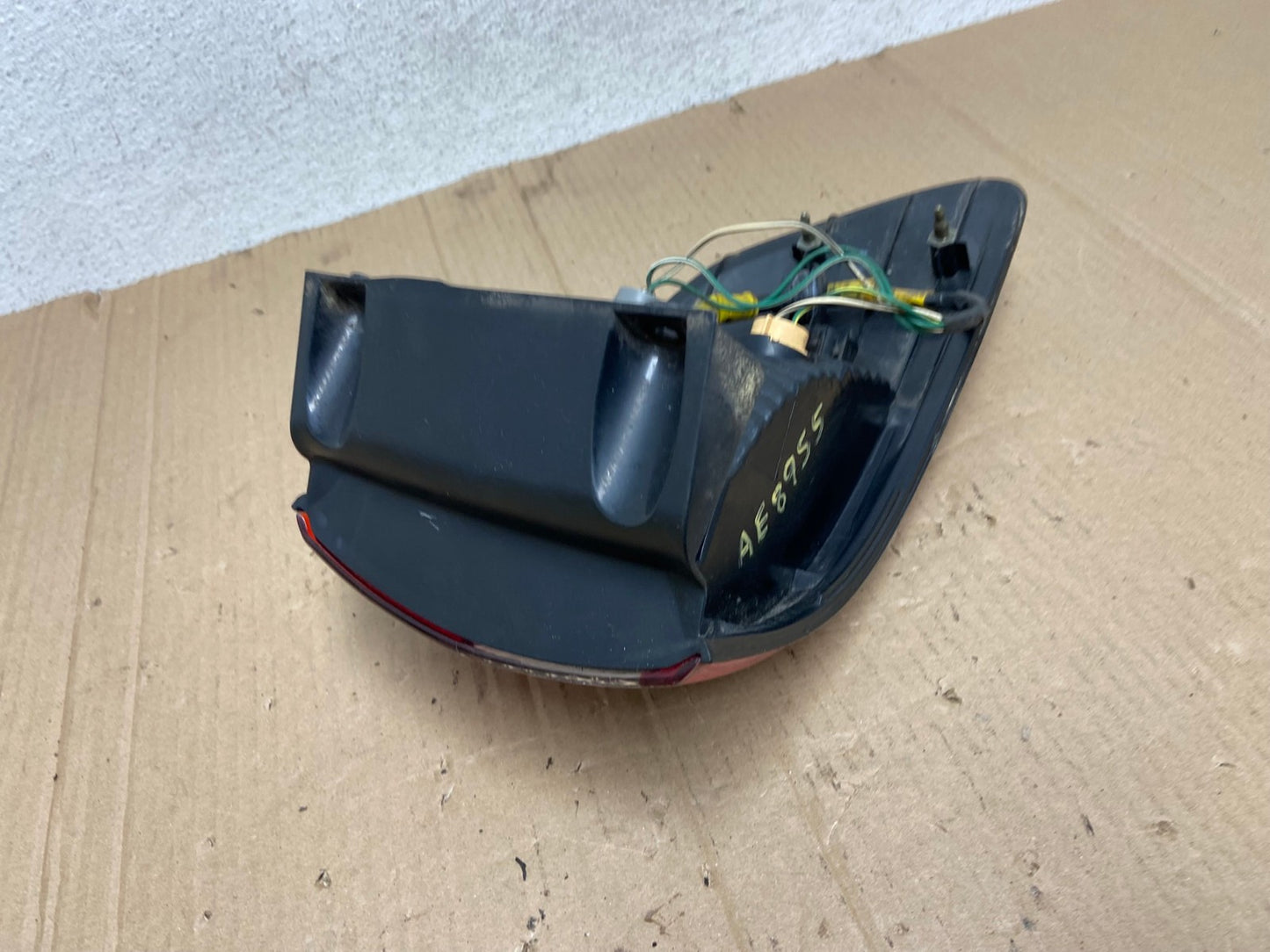 2001 2002 2003 Toyota Sienna Left Driver Lh Side Tail Light AE8955 LK5