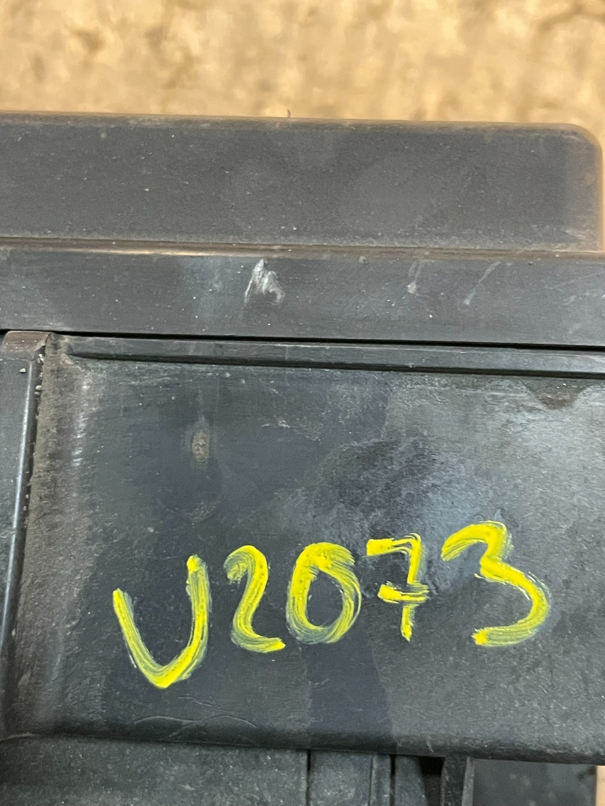 2005 Jeep Grand Cherokee Fuse Box Multi-Function Relay Module Bcm u2073 DG8
