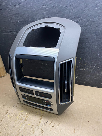 2007 - 2010 Ford Edge Heater Climate Control Radio Control Dash Bezel u5548 DG1