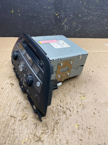 2005 to 2010 Honda Odyssey Am Fm Cd Player Radio Receiver V7252 DG4