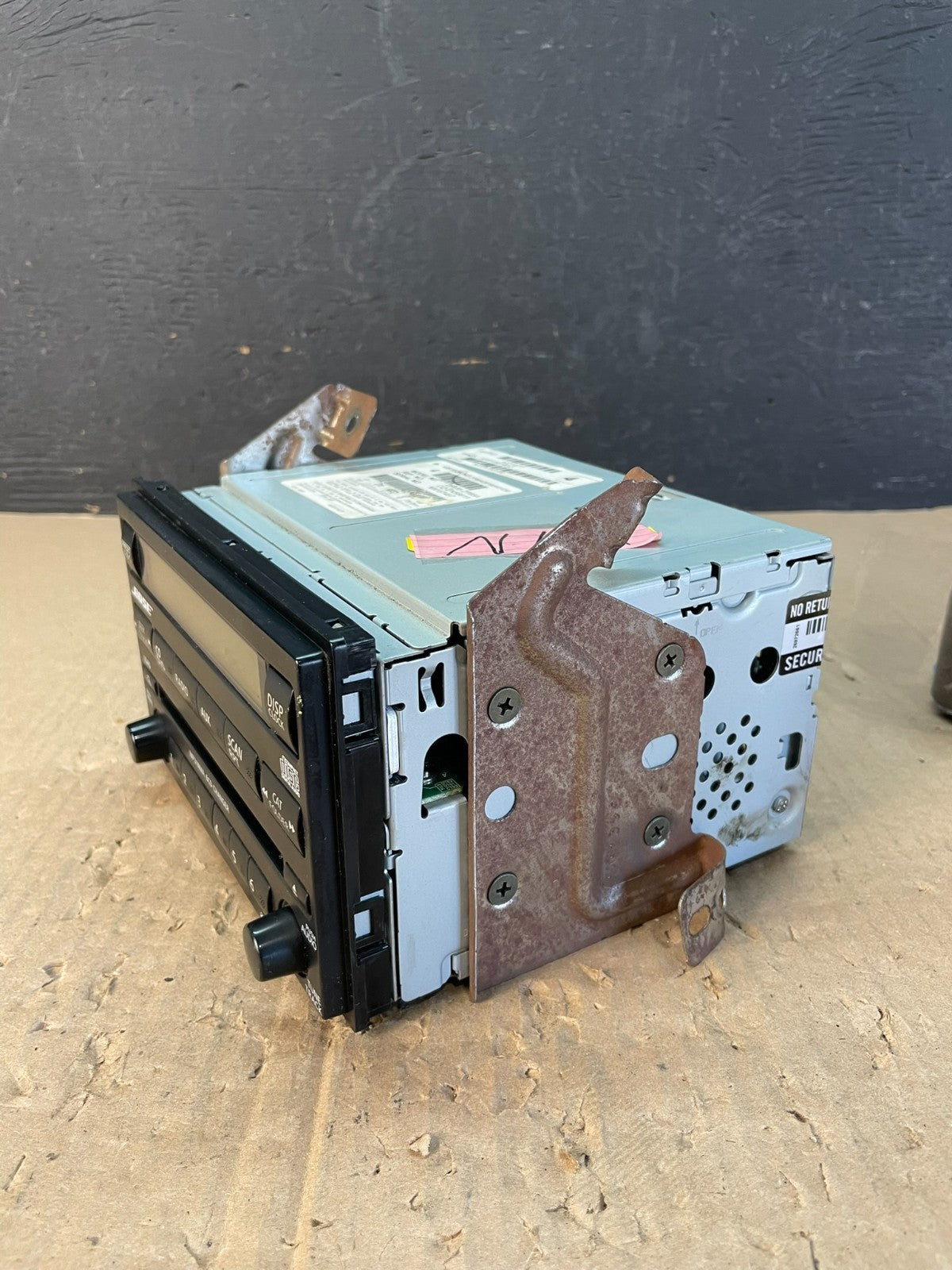 2005 - 2007 Nissan Pathfinder Am Fm Cd Player Radio Bose Receiver AD5974 DG2