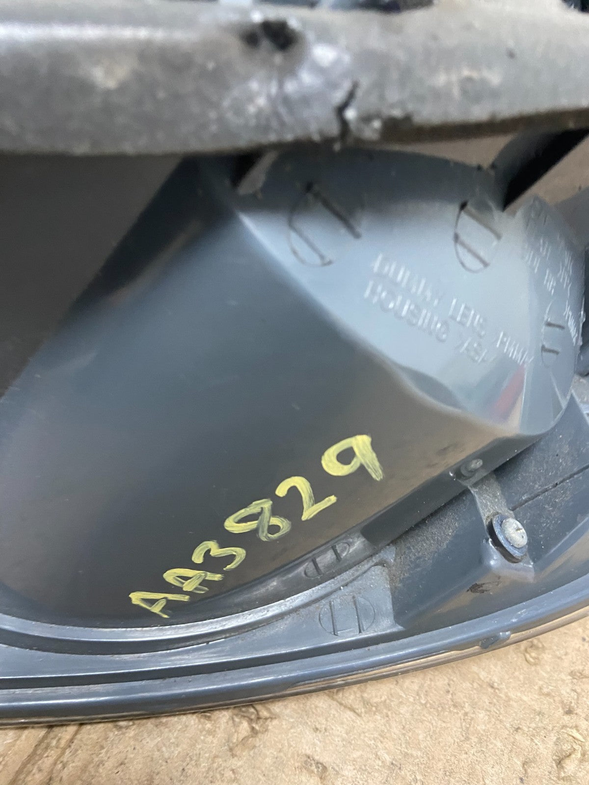 2007 2008 2009 Mazda CX-7 Left Driver Lh Side Tail Light Oem AA3829 DW7