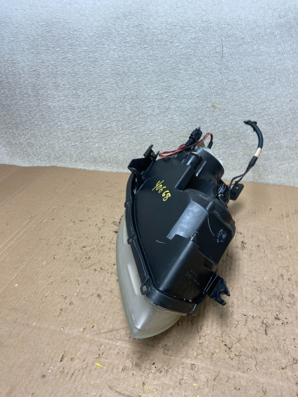 2002 to 2004 Nissan Altima Left Driver LH Side Halogen Headlight OEM Y0668 DW6
