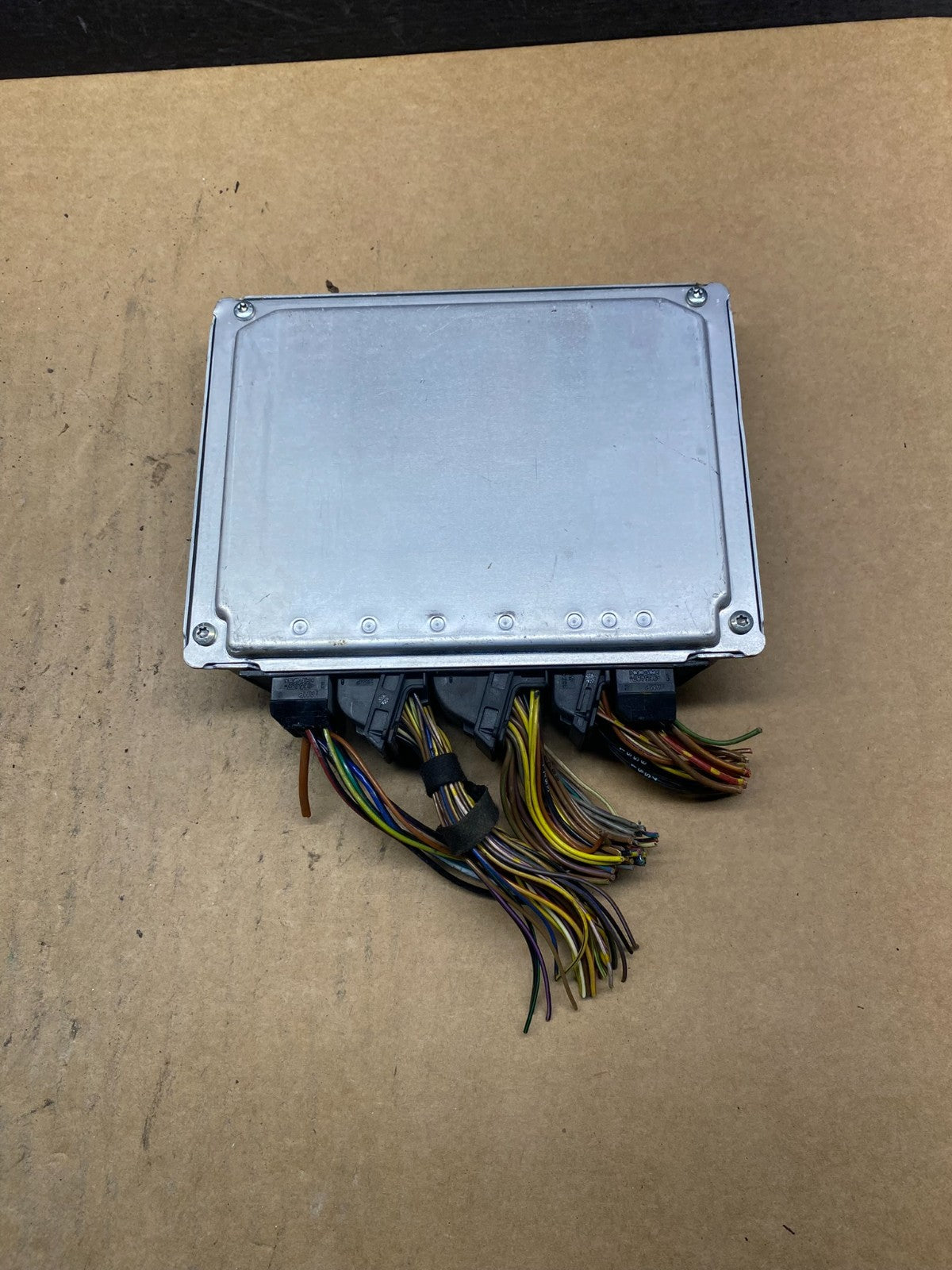 2003 to 2005 BMW X5 ECM ECU Engine Control Computer Module 7519308 AH5067 DG1