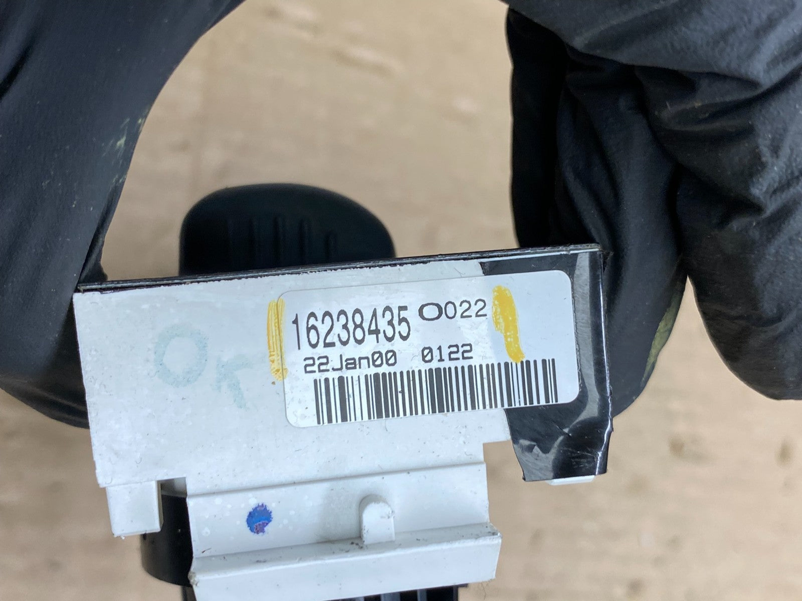 2001 - 2007 GMC Chevrolet Express 1500 Climate Control A/C AB9040 DG5