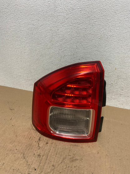 2011 2012 2013 Jeep Compass Left Driver LH Side Tail Light AE6168 LK0