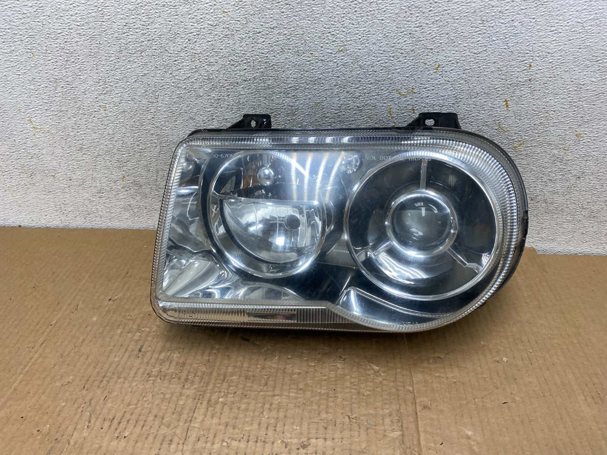 2005 to 2010 Chrysler 300C Left Driver LH Side Halogen Headlight TYC AI6624 DW0