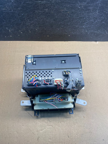 2009 to 2011 Honda Pilot AM FM CD Audio Radio Player Climate Control ah4776 DG5