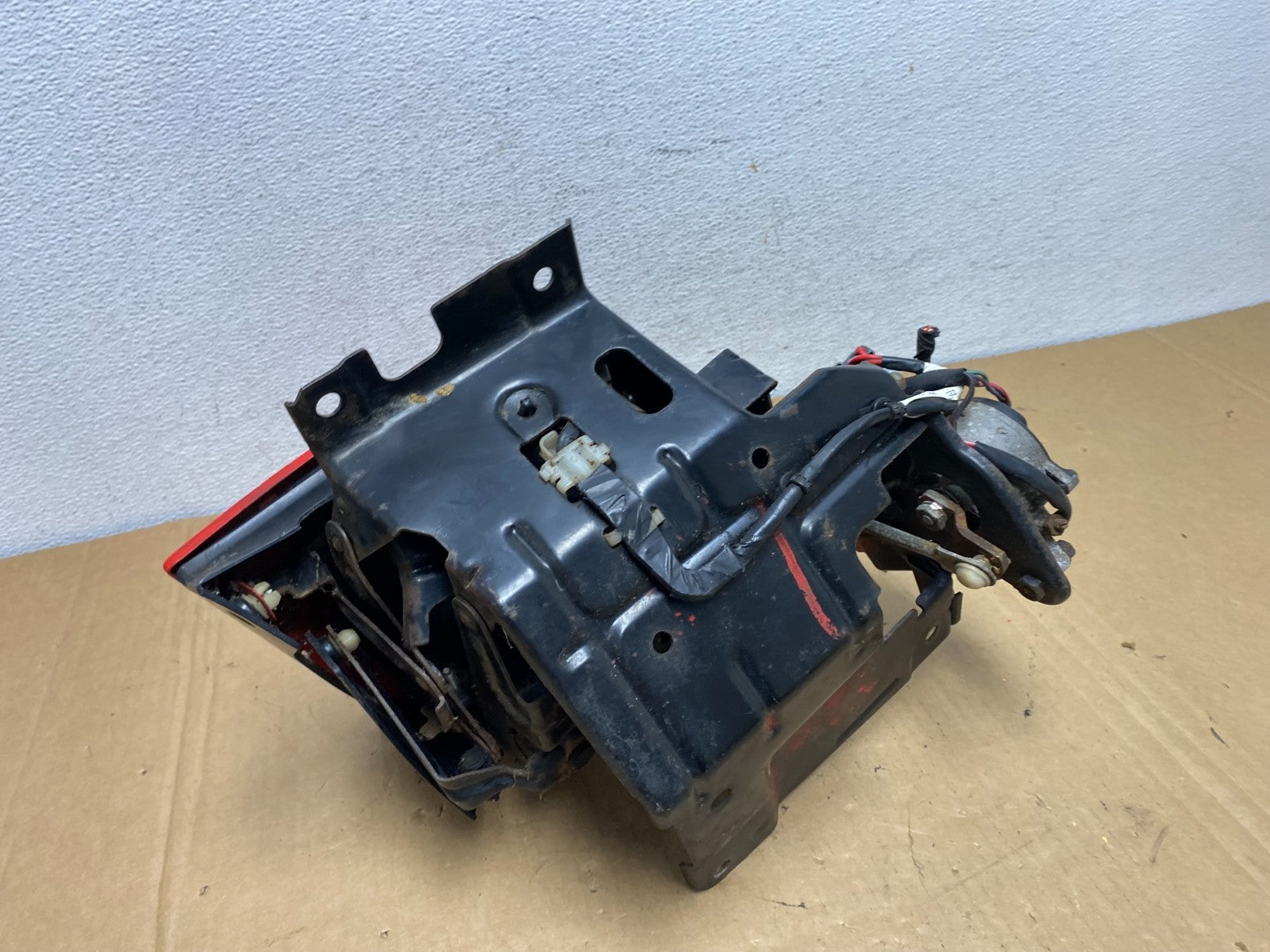 1991 to 1993 Mitsubishi 3000GT Left Driver Headlight W Motor AD2745 DG10