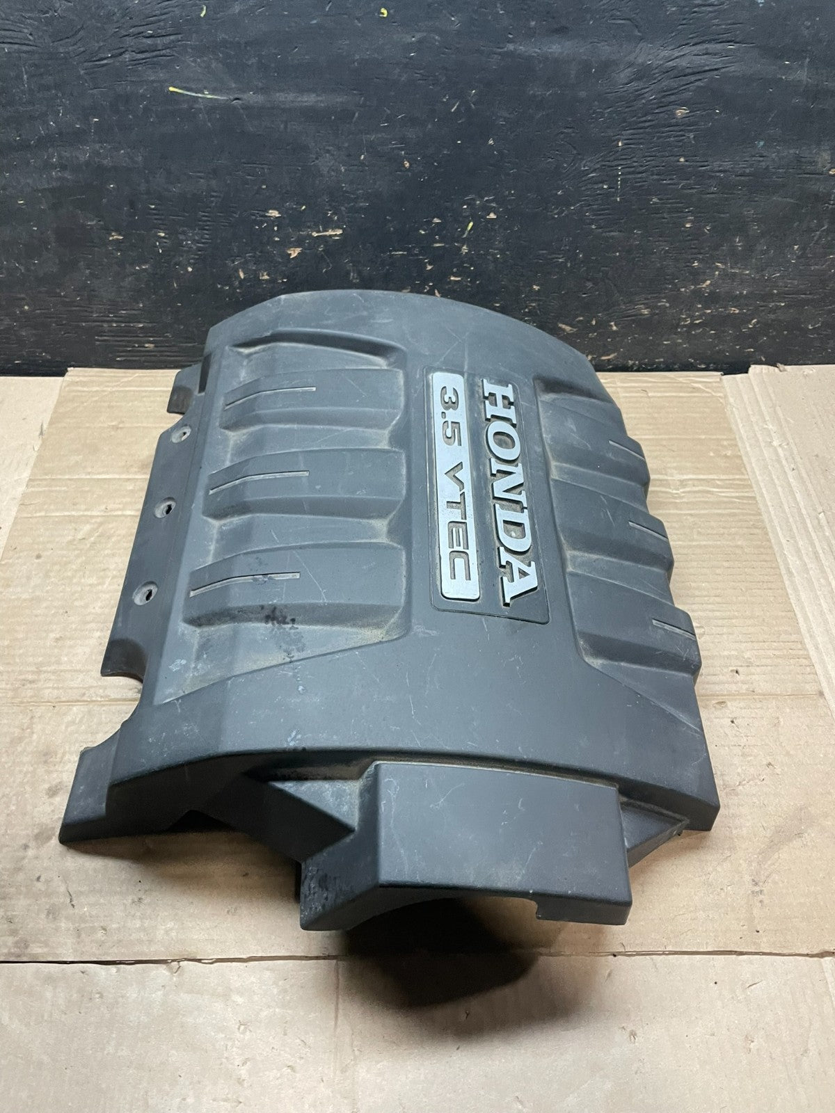 2006 to 2008 Honda Pilot Black Engine Cover OEM 3.5L V2954 DG2