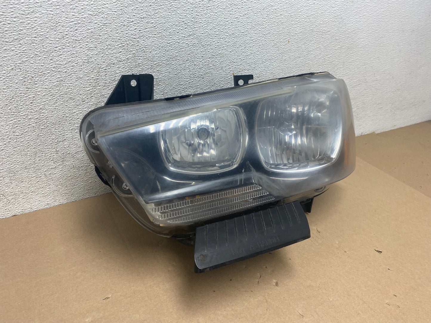 2011 to 2014 Dodge Charger Left Driver LH Side Halogen Headlight AG5715 DW2