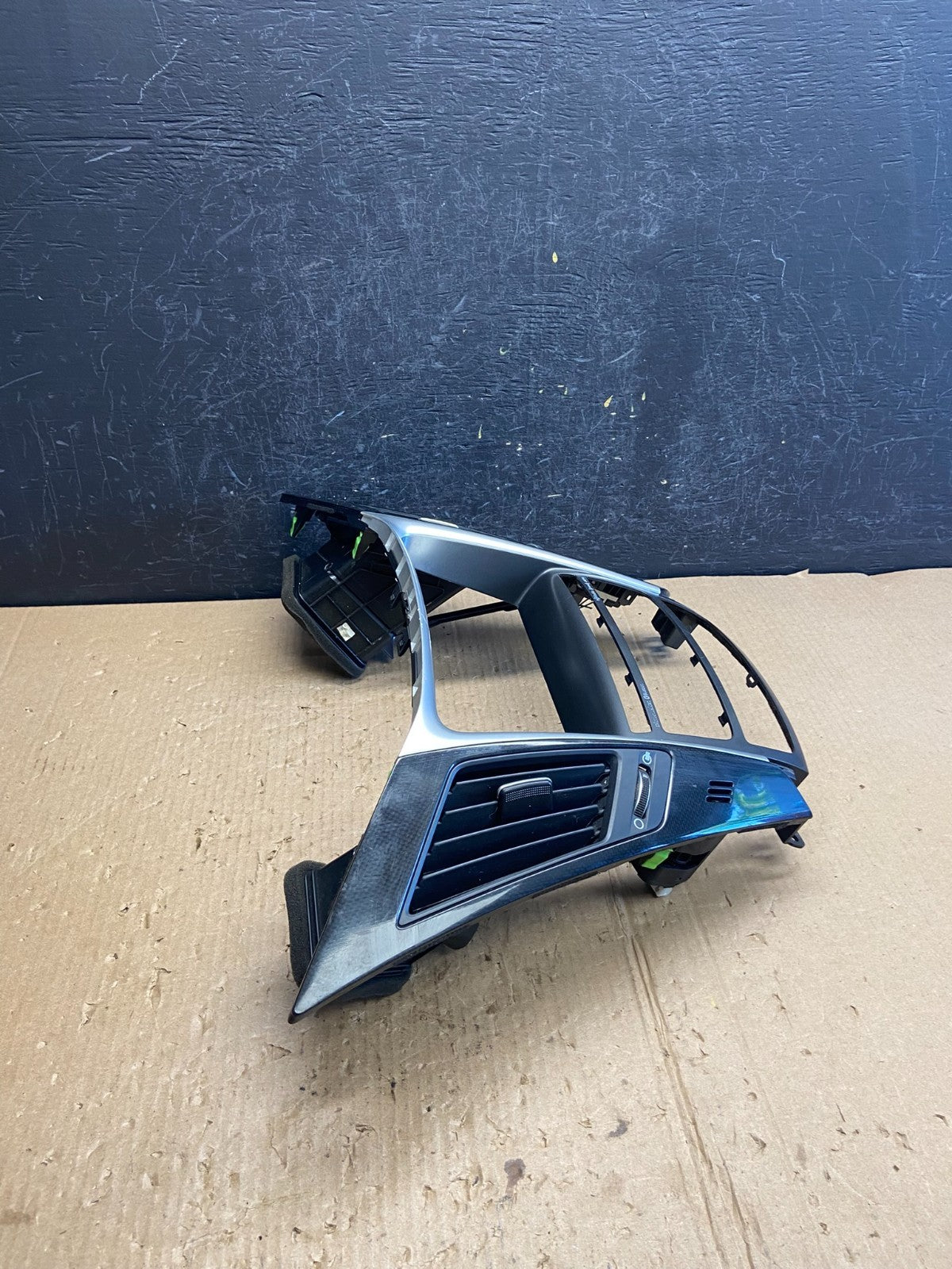2011 - 2014 Hyundai Sonata Center Radio Climate Control Air Vent Bezel ae4150 DG1