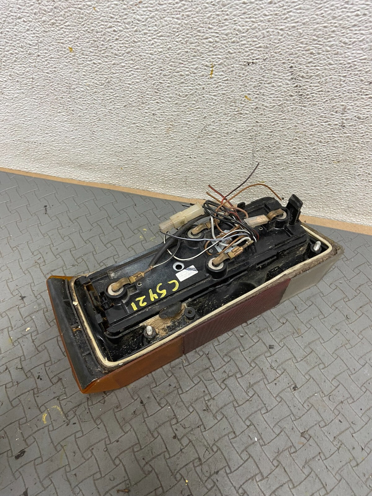 1988 - 1993 Volkswagen Golf MK1 Convertible Left Side Tail Light C5421 OEM8