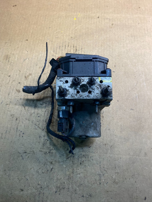BMW Anti Lock Break Pump ABS 6755796 Z24090