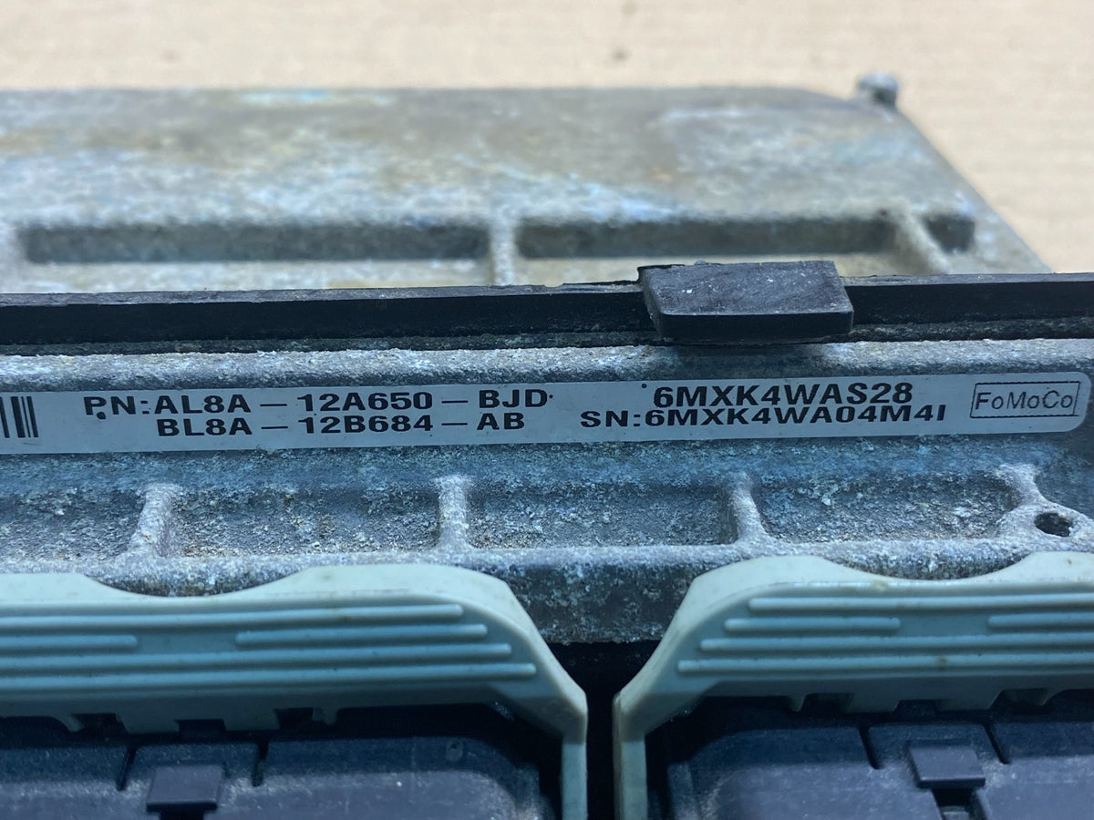 2011-2012 Ford Fusion Escape Engine Control Unit ECU Computer Module AH9868 DW2