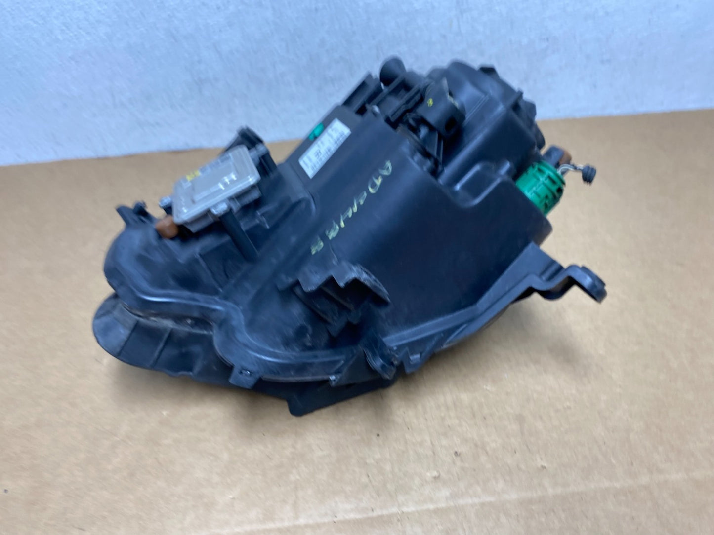 2014-2017 Jeep Cherokee Right Passenger RH Side Lower Headlight AD4488 DW6