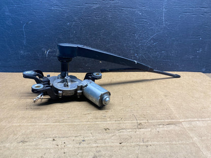 2010 to 2014 Volkswagen Golf Rear Windshield Wiper Motor AD7431 DG1