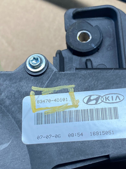 2007-2014 Kia Sedona Left Electric Power Sliding Door Motor Regulator P3588 DG6