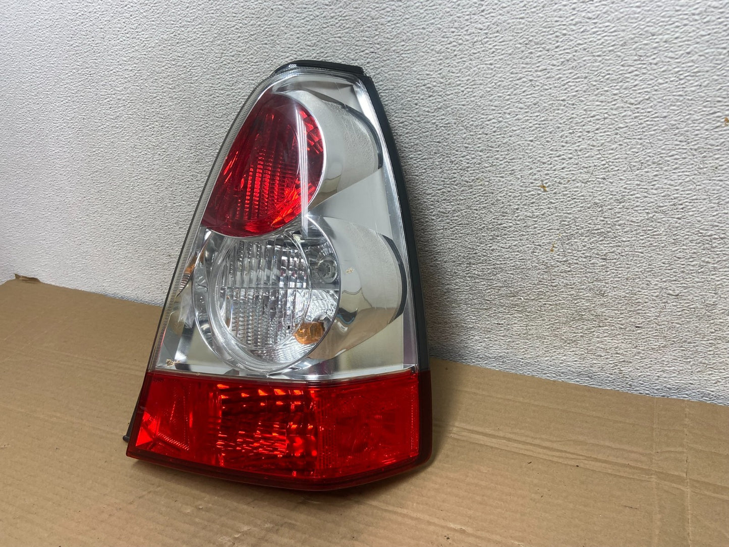 2006 2007 2008 Subaru Forester Right Passenger Rh Side Tail Light AG8862 DW2