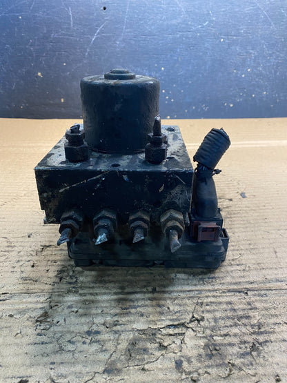 Wabco ABS Pump Hydraulic W/ Module P/N 4460470002 AA3321 DG5