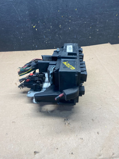 2005 Jeep Grand Cherokee Commander Fuse Box BCM Body Control Module q2204 DG2