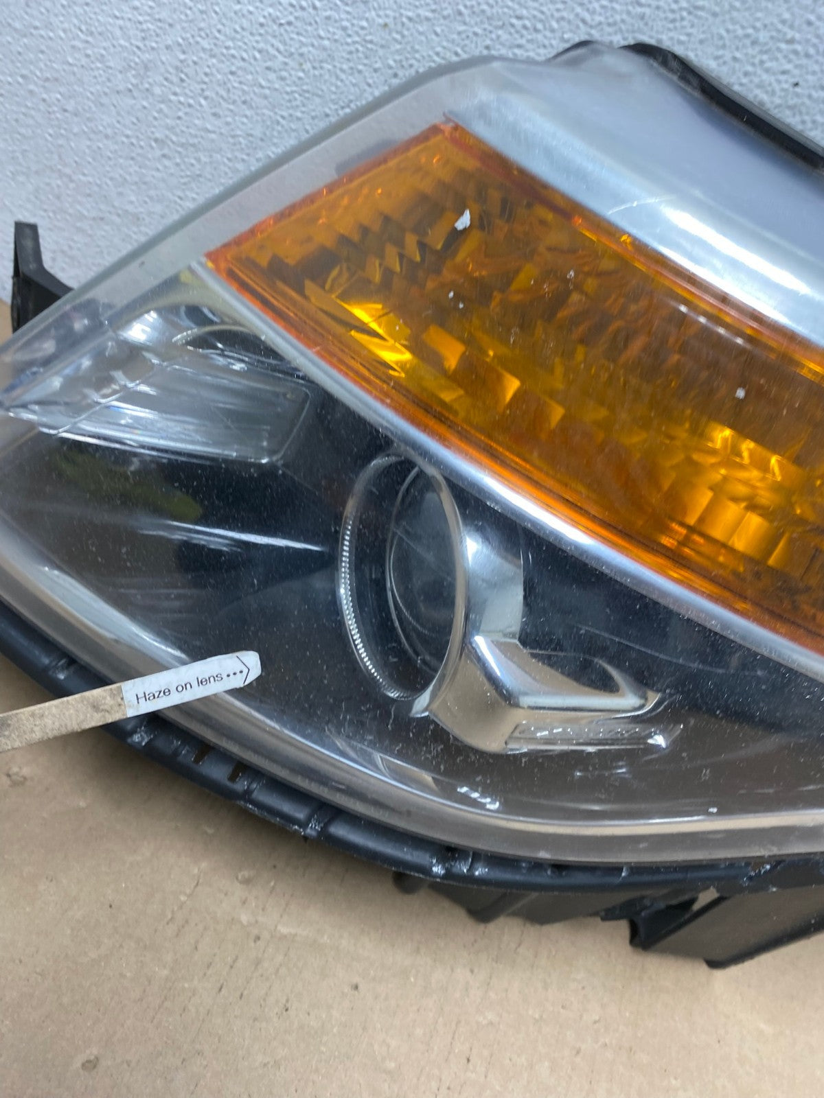 2011 to 2015 Ford Explorer Left Driver LH Xenon Headlight AF3030 LK5