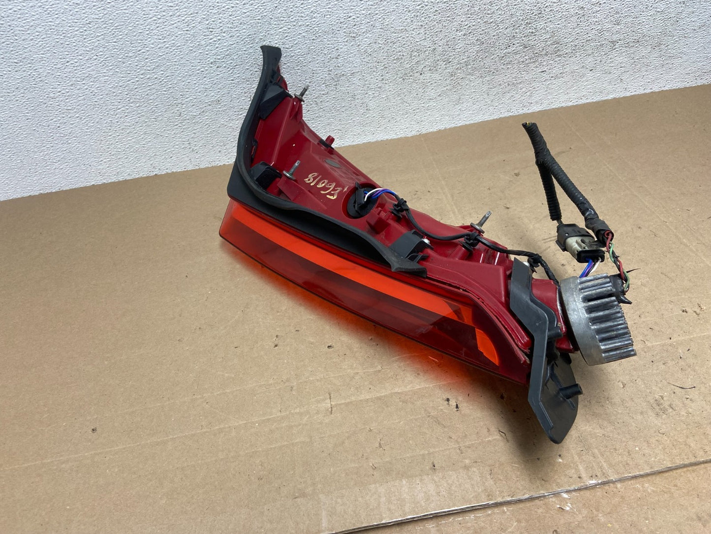 2013 to 2017 Cadillac XTS Left Driver LH Tail Light AE6018 DW6