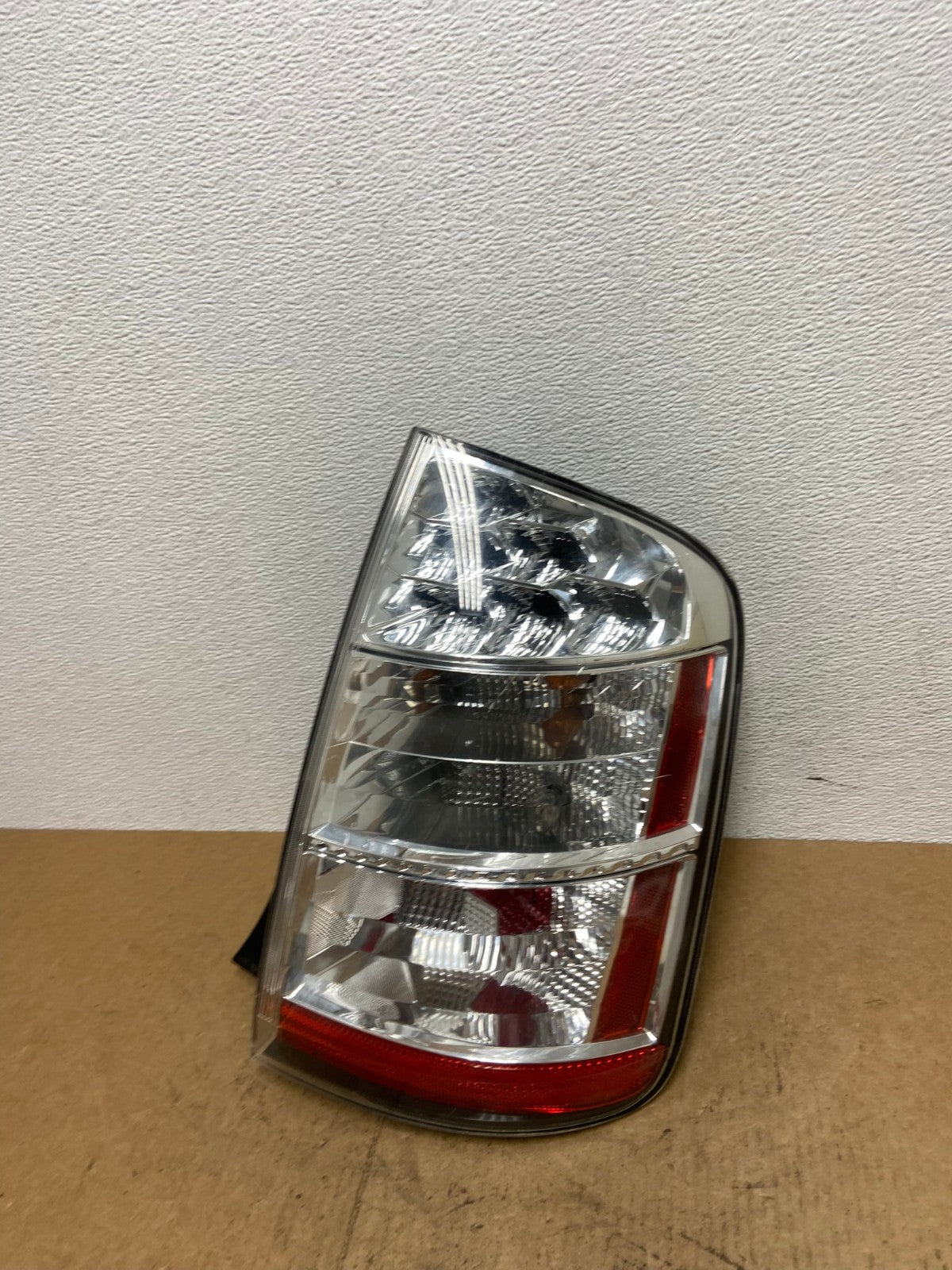 2006 2007 2008 2009 Toyota Prius Tail Light Right Passenger Side AC3264 LK0