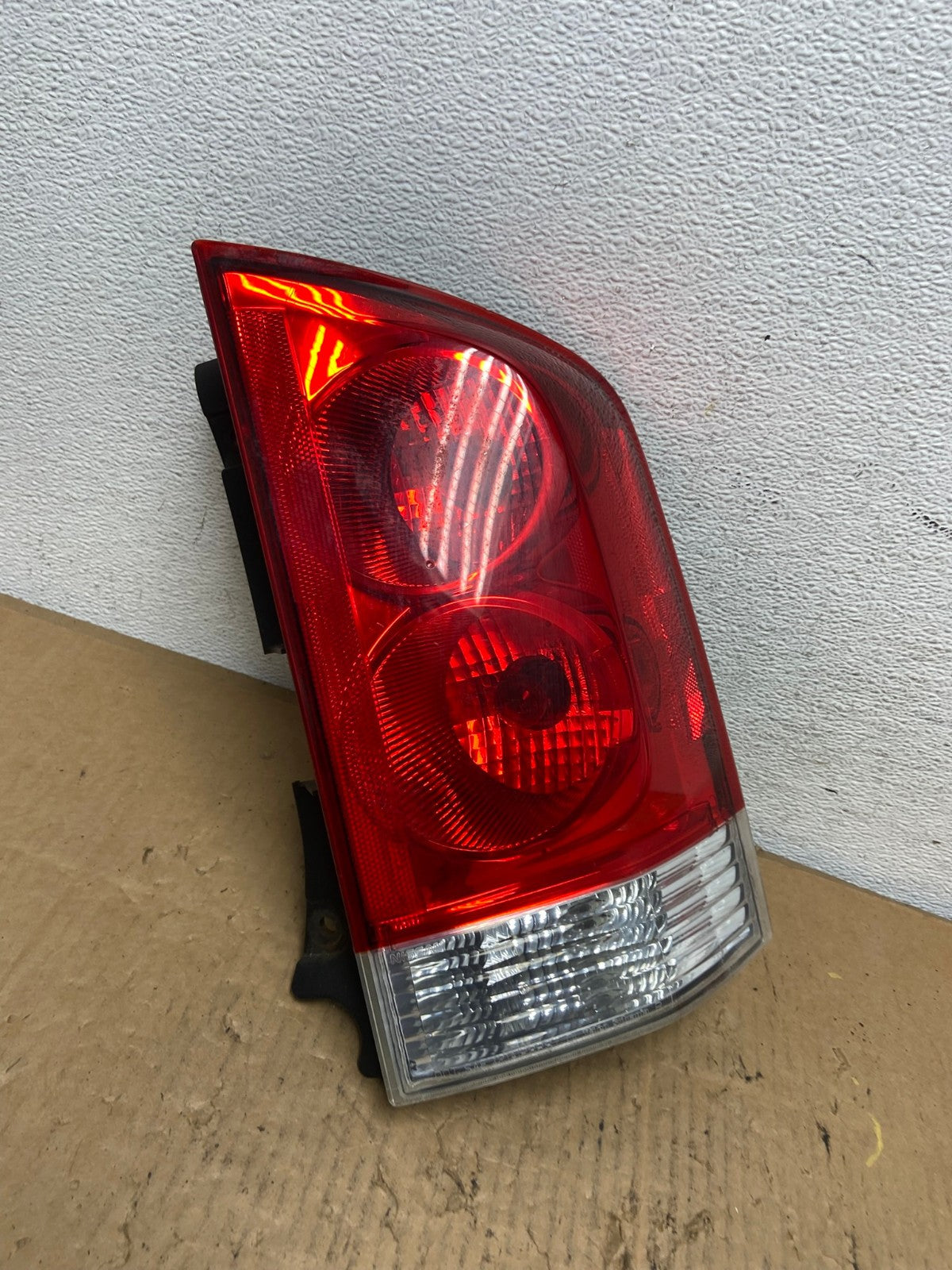 2005 to 2015 Nissan Armada Right Passenger RH Side Tail Light AD1143 LK2