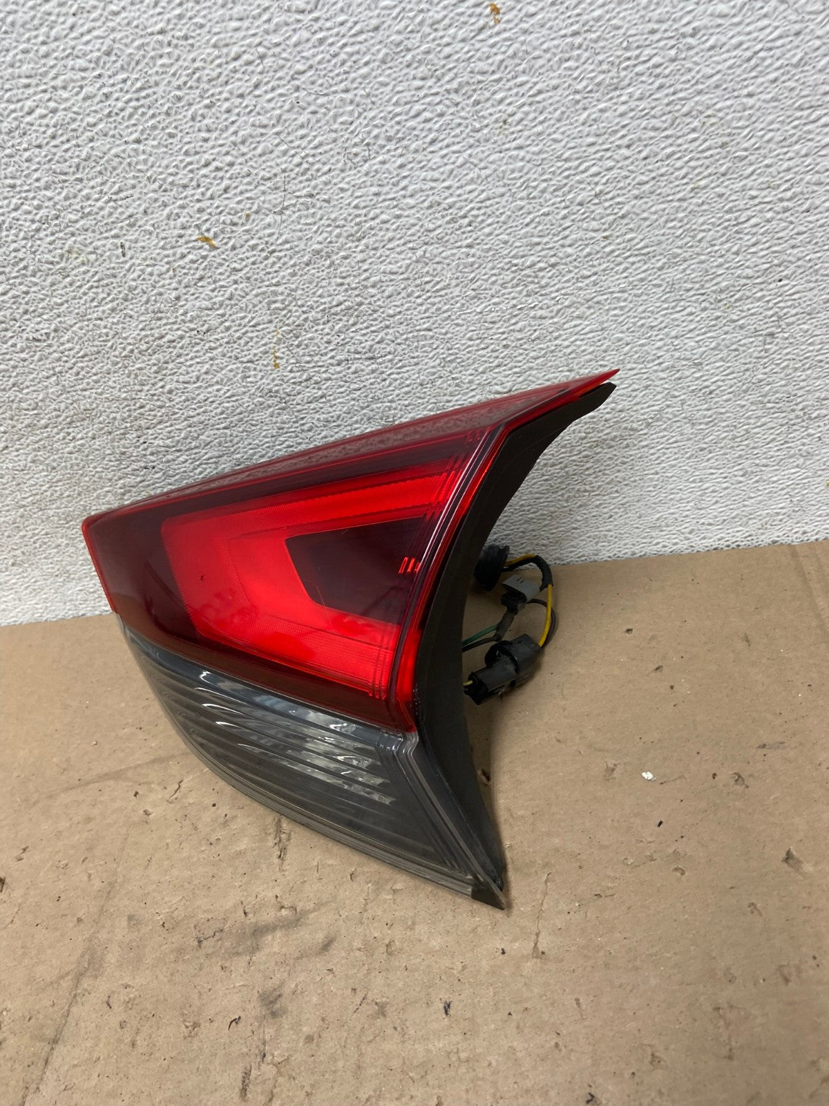 2017 - 2020 Nissan Rogue Inner Right Passenger RH Side Tail Light AG5434 LK1