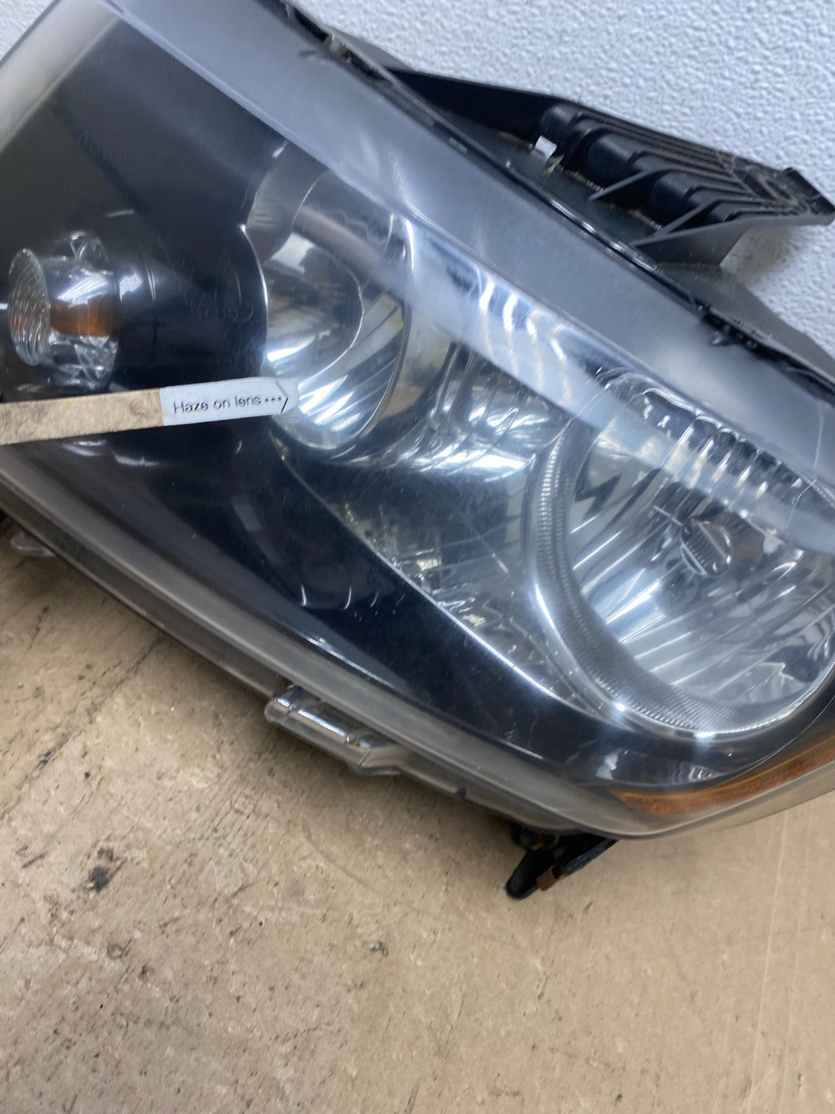 2011 to 2013 Jeep Grand Cherokee Halogen Left Driver Lh Headlight AC6054 DW4