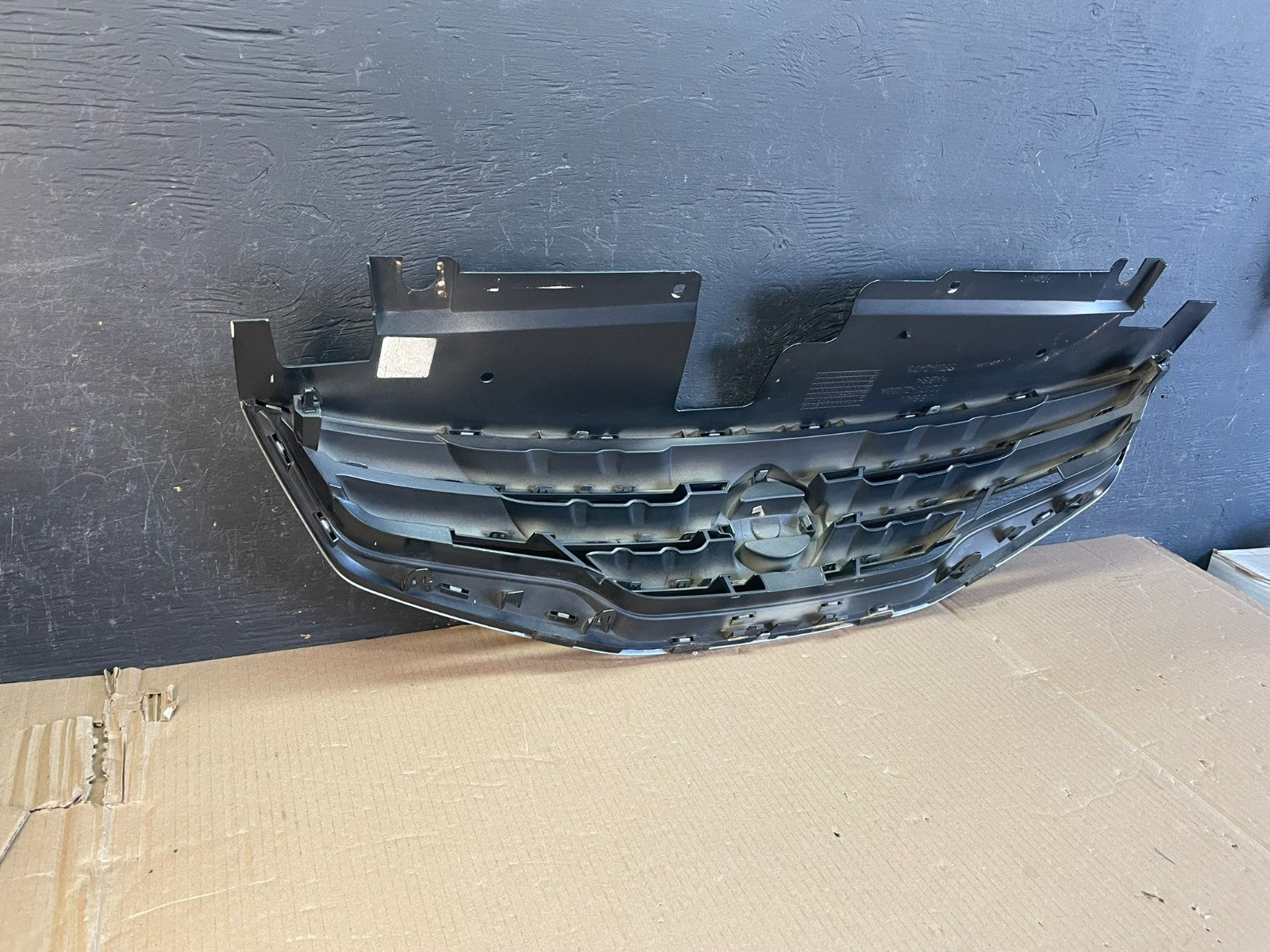 Sedan 2010 2011 2012 Nissan Altima Front Upper Grill Grille ae3582 DG5