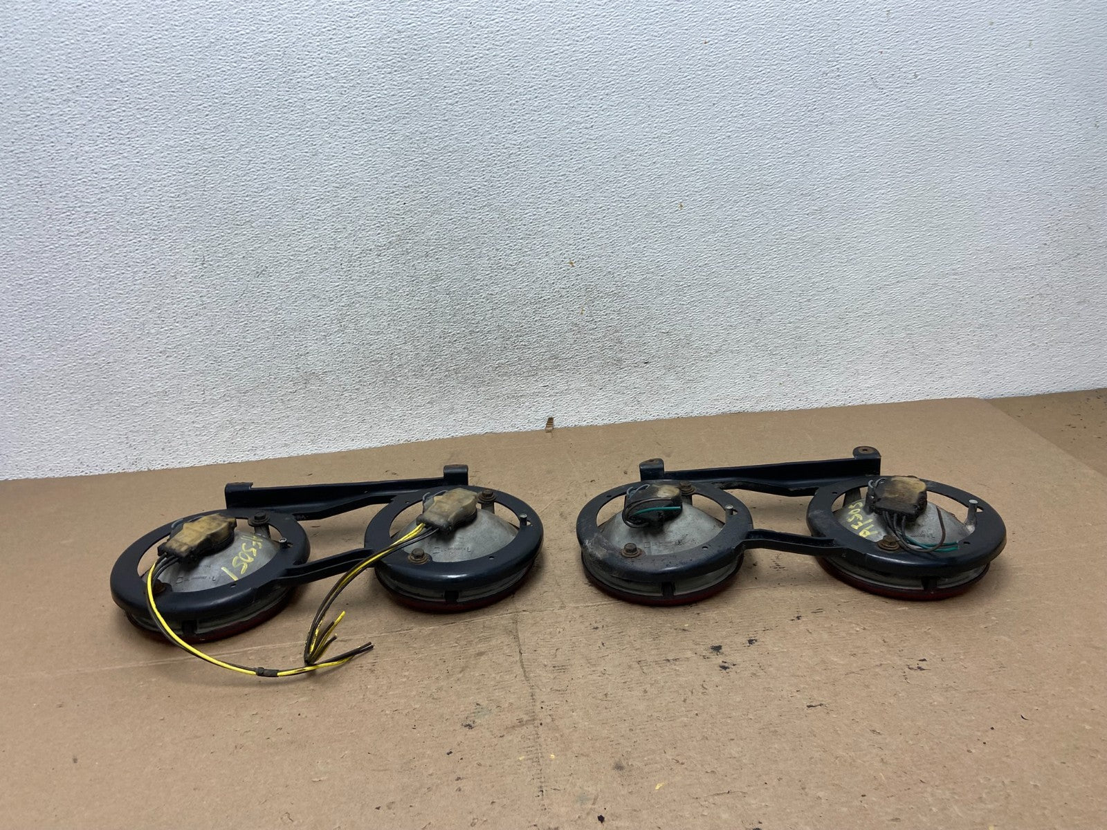 1984-1987 Chevrolet C4 Corvette Left+Right Tail Lights AF5051 DW6